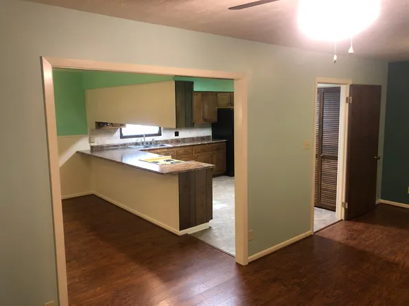 10110 Road 1351, Philadelphia, MS 39350