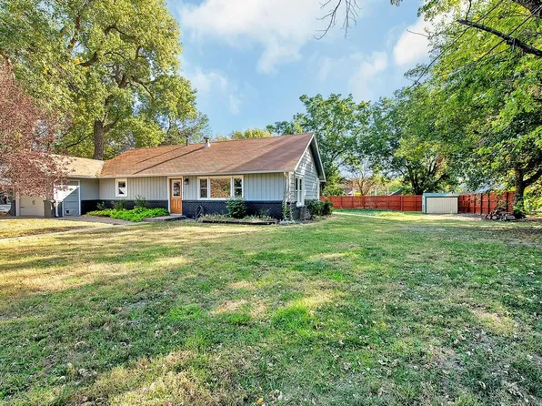 216 N Race St, Arlington, KS 67514