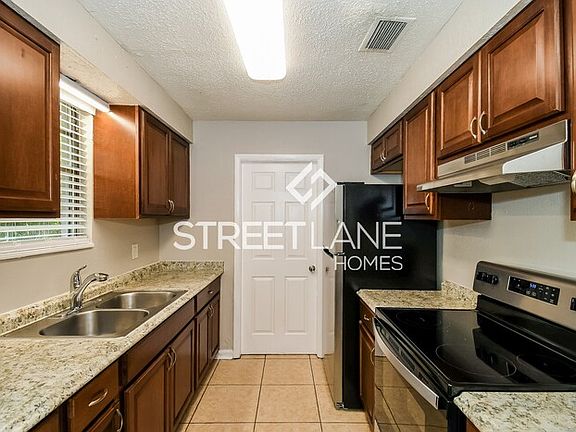 5th image of 8336 Gullege Dr