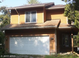 122 Riverside Rd, Edgewater, MD 21037