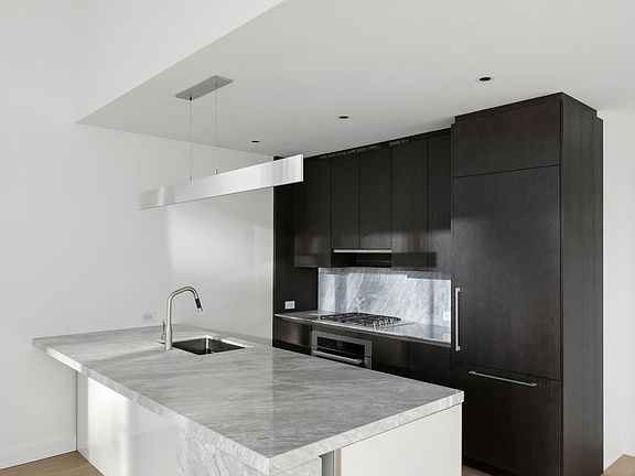 4th image of 15 Hudson Yards