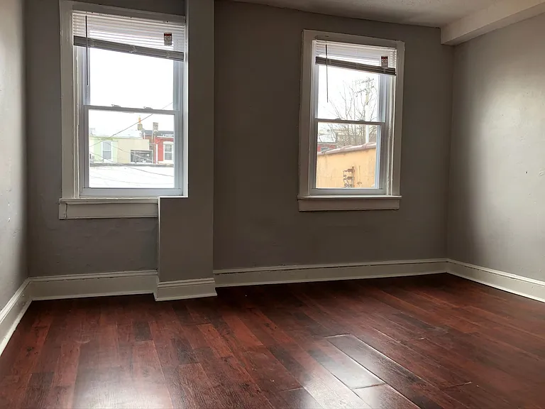 3242 Barclay St — Photo 19