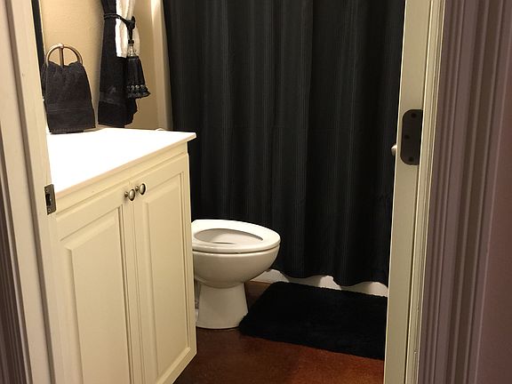 5th image of 2143 Woodland Ct