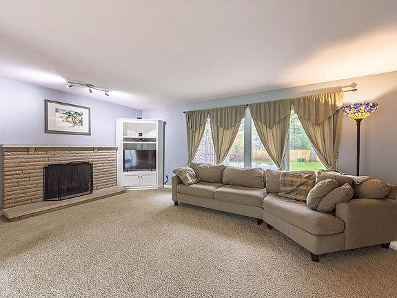 5th image of 3010 Hill An Brook Dr