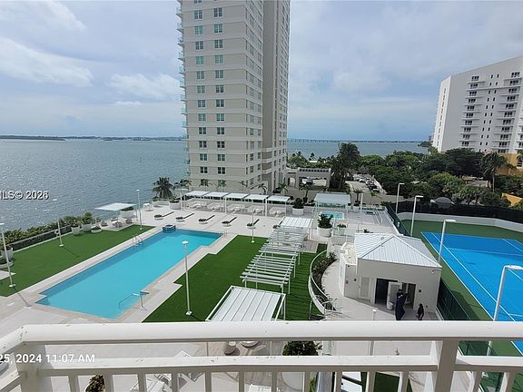 2nd image of 770 Claughton Island Dr APT 810