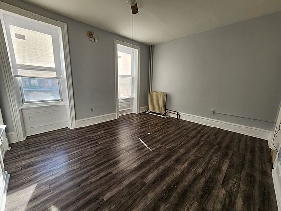 4th image of 1317 W Allegheny Ave APT 3