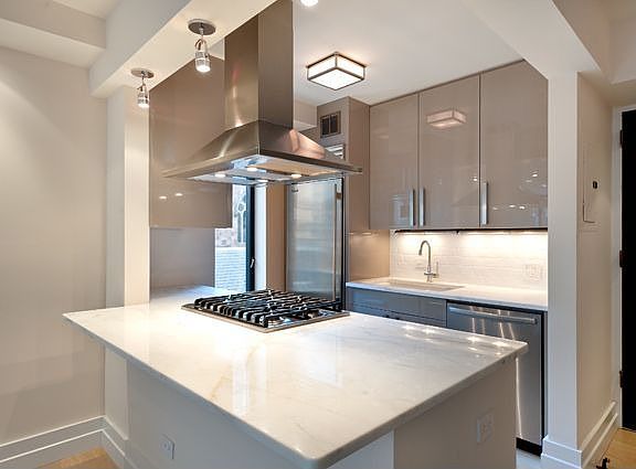 2nd image of 211 Madison Ave #12A