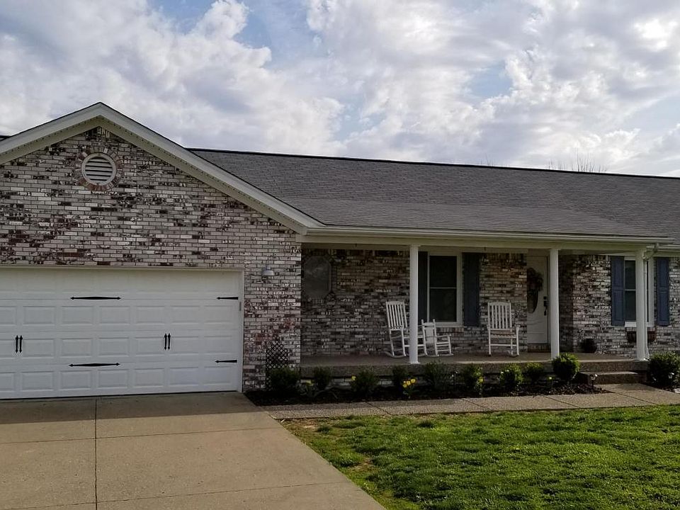 1st image of 101 E Emerald Cir