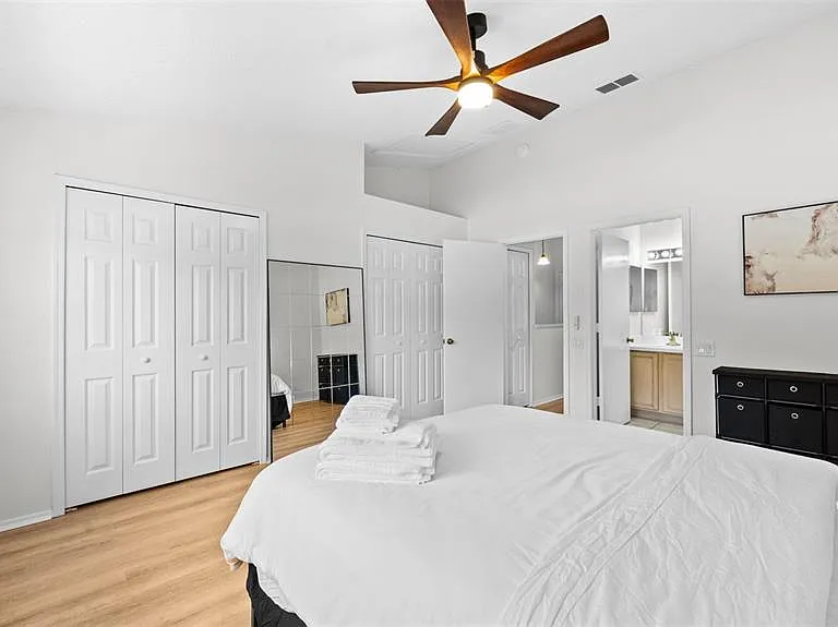 12444 Berkeley Square Dr — Photo 19