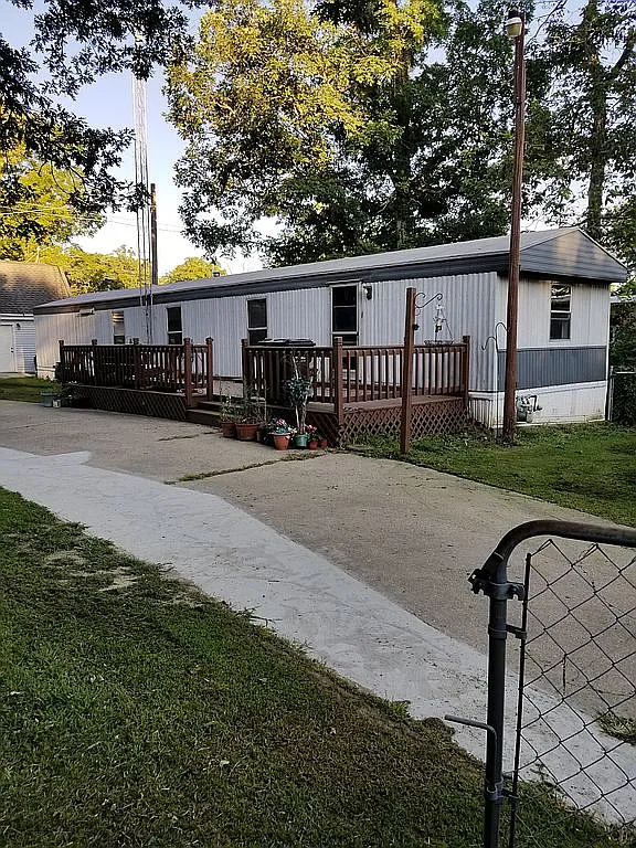 803 Gold River Ave photo 1