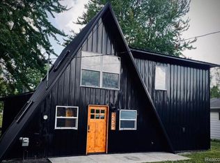 259 Ivason Dr, Stanton, MI 48888