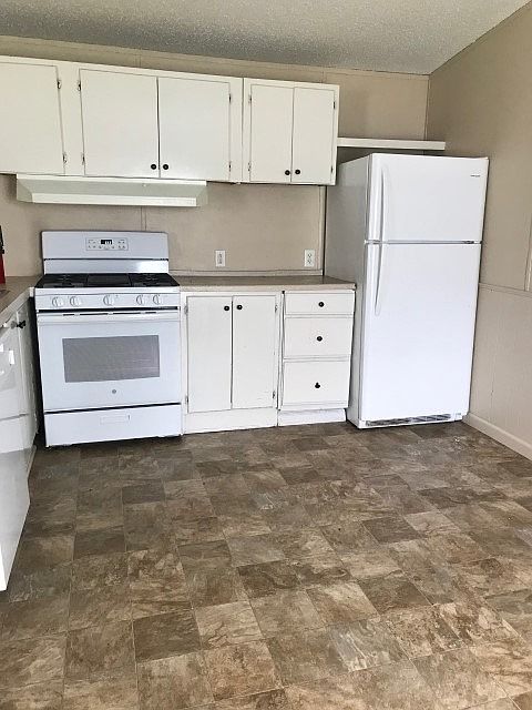 1st image of 7317 Clark St
