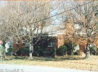 301 Montlieu Ave, High Pt, NC 27262