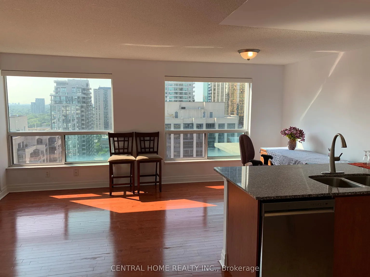 1 bed, $2,499 — Photo 4