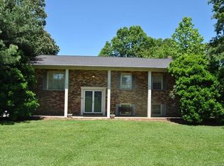 210 W Ormand Ave, Bessemer City, NC 28016