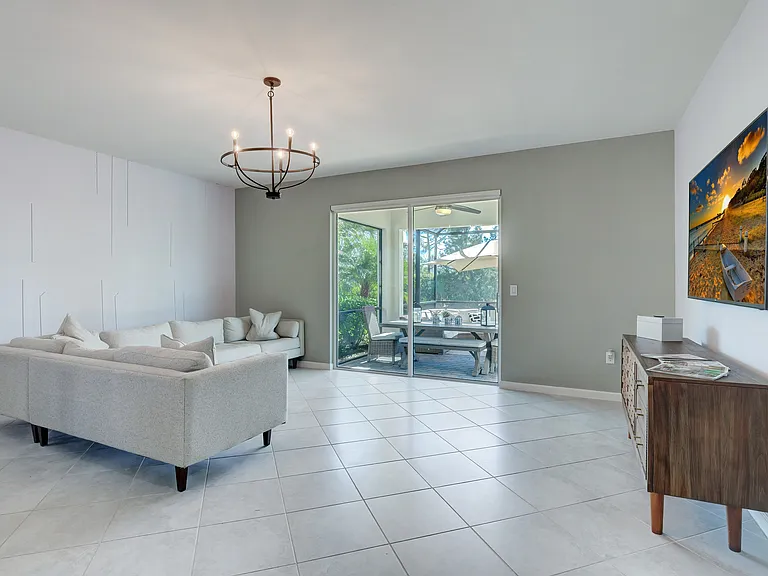 17425 Silverspur Dr — Photo 14