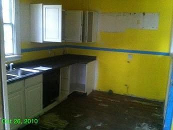 4th image of 2701 Lochaven Blvd