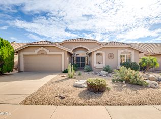 8935 W Kerry Ln, Peoria, AZ 85382