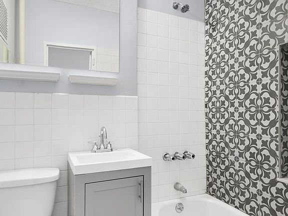 3rd image of 468 W 142nd St