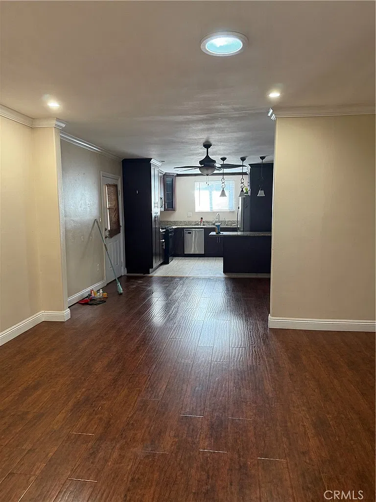 3 bed, 1500 sqft, $3,500 — Photo 4