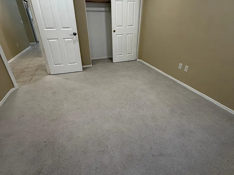 5434 W Saint John Rd — Photo 14
