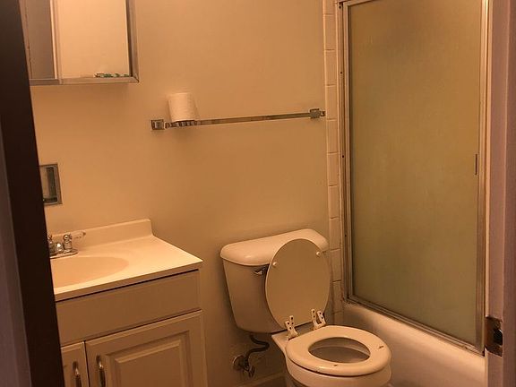 3rd image of 1004 Main St #9232480