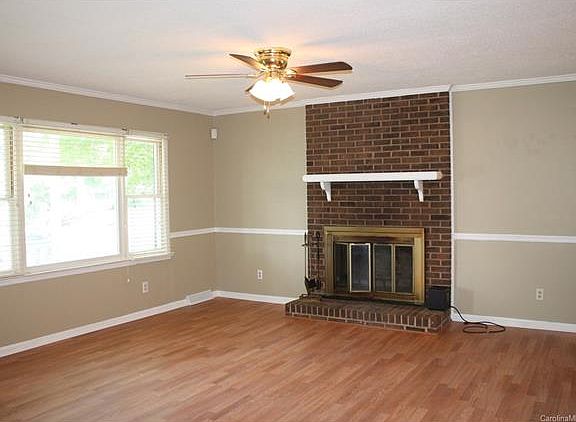 2nd image of 1054 Westover Cir