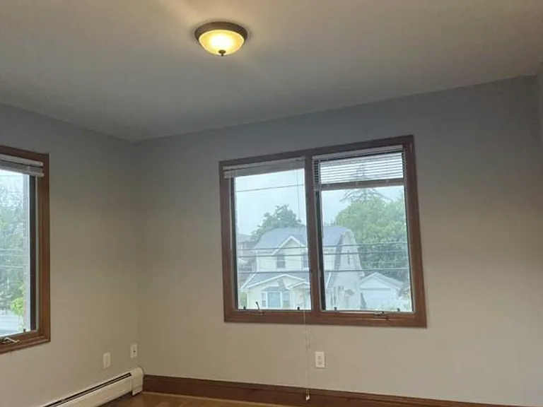476 Highland Ave #1 — Photo 11