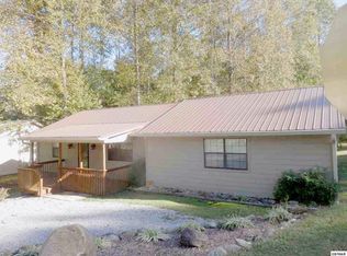 4957 Ledford Rd, Cosby, TN 37722
