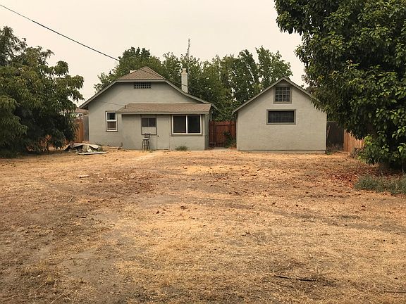 3rd image of 2318 S Garden St