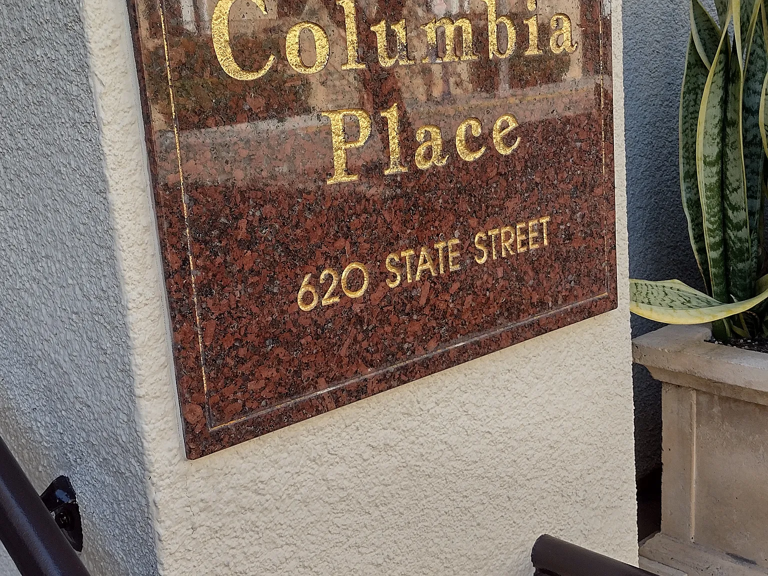 620 State St — Photo 4
