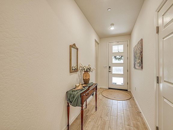 4th image of 1523 Bloom Ln