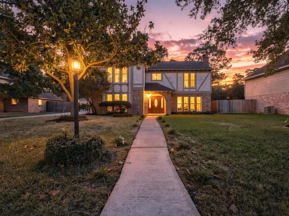 18106 Mahogany Forest Dr, Spring, TX 77379