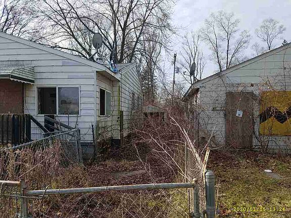 15327 Grayfield