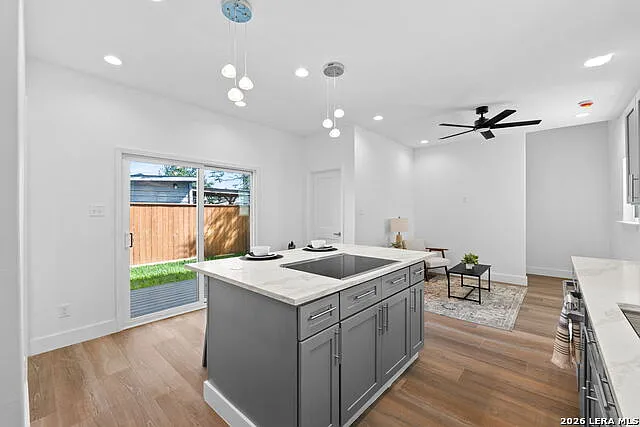 117 Carle Ave — Photo 27