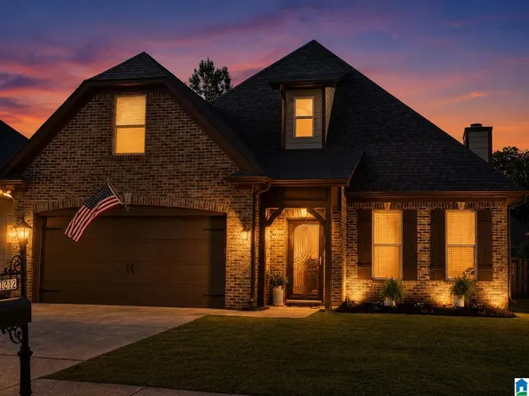 1212 Glenstone Pl, Moody, AL 35004