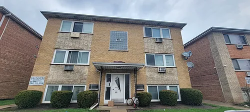 9220 Jill Ln #TOP FLOOR Photo 1