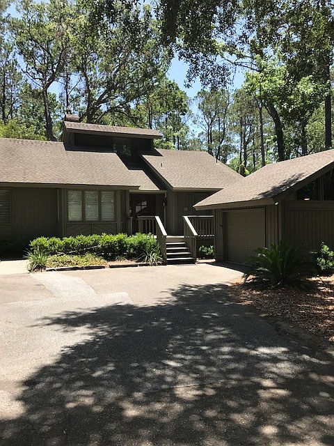 1st image of 82 Forest Dr