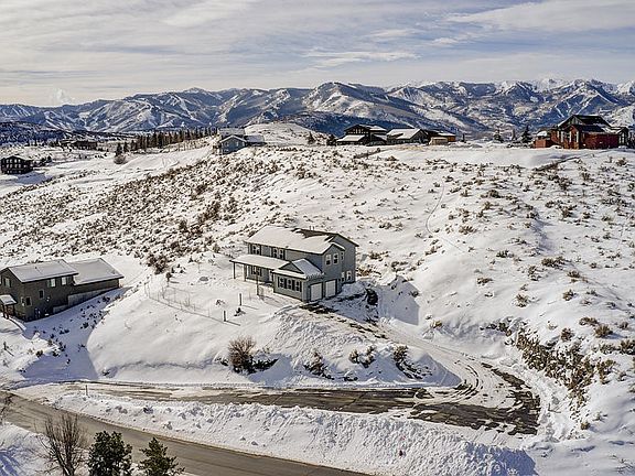 2nd image of 786 Silver Sage Dr