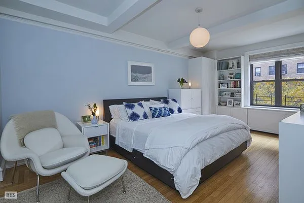 Sold by Brown Harris Stevens | media 20