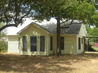 807 Camp Ground Rd, Waco, TX 76705