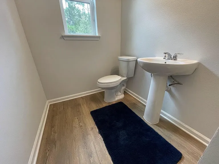 228 Charlie Way — Photo 21
