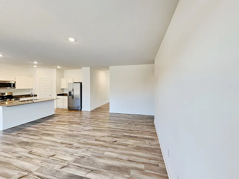 11710 Cotterill Way — Photo 2