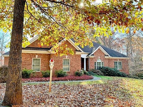 2nd image of 1413 Callaway Springs Dr