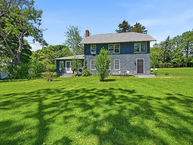 295 Jackson St — Photo 20