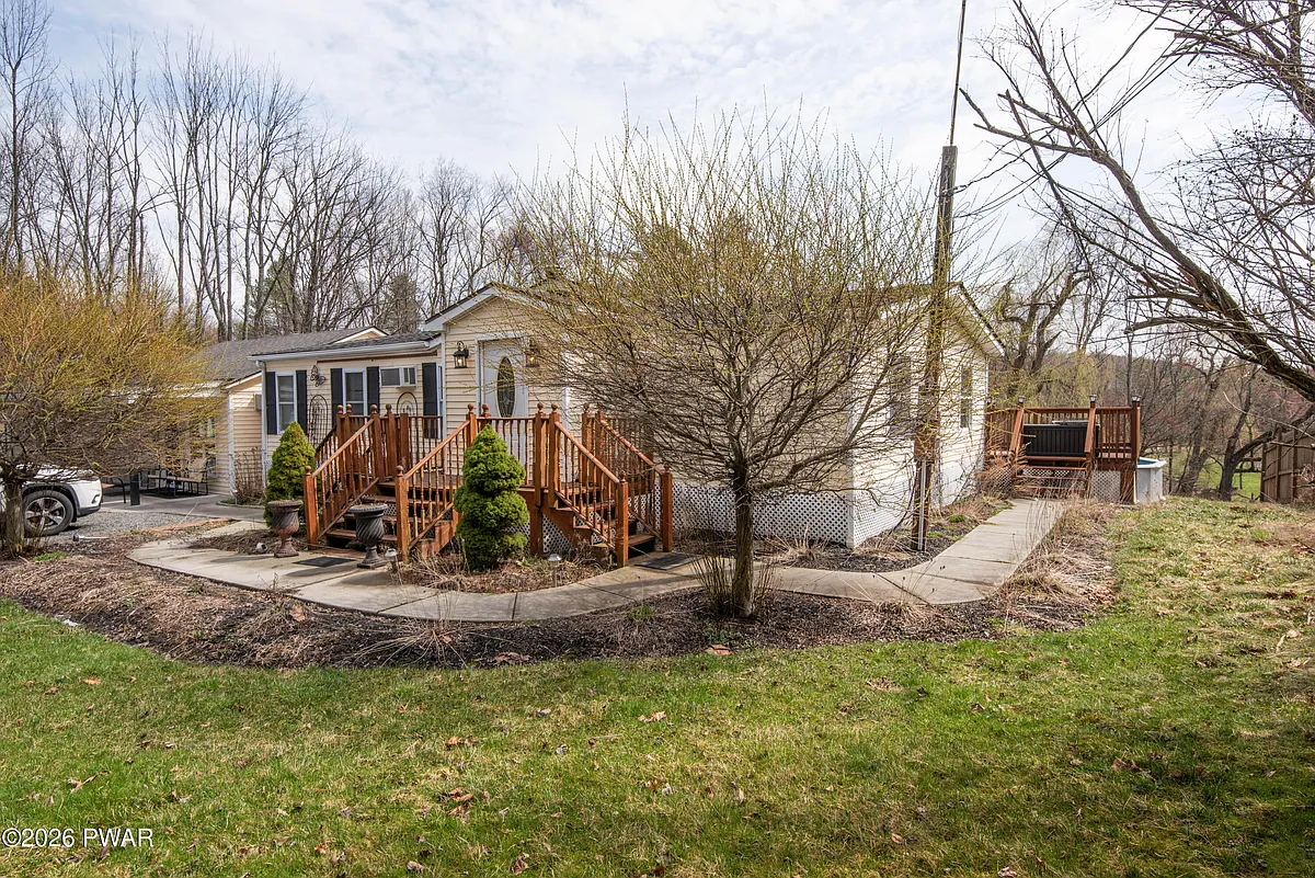 Building Photo - 1148 Golf Park Dr