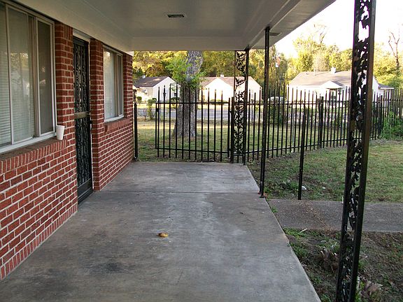 Fully covered front porch and front entry