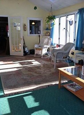 5th image of 143 Woodburn Dr