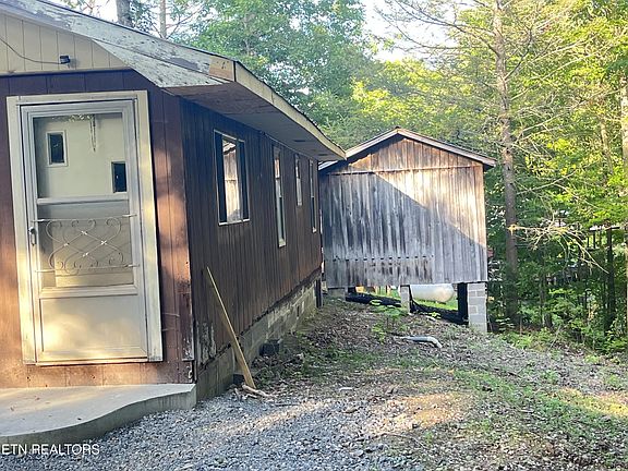 3rd image of 2245 Mount Pleasant Rd #2245