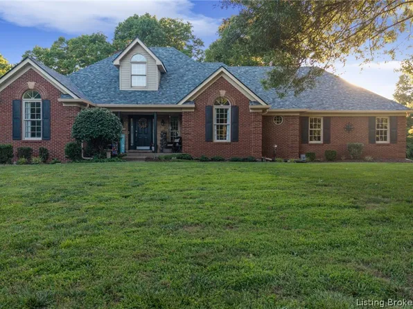 6024 Springcrest Drive, Georgetown, IN 47122